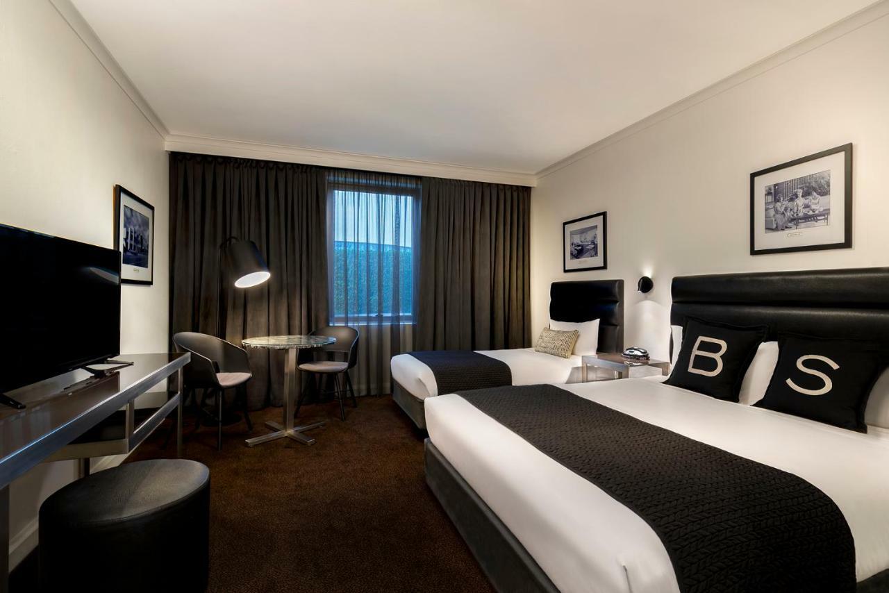 Brighton Savoy Hotel Bagian luar foto